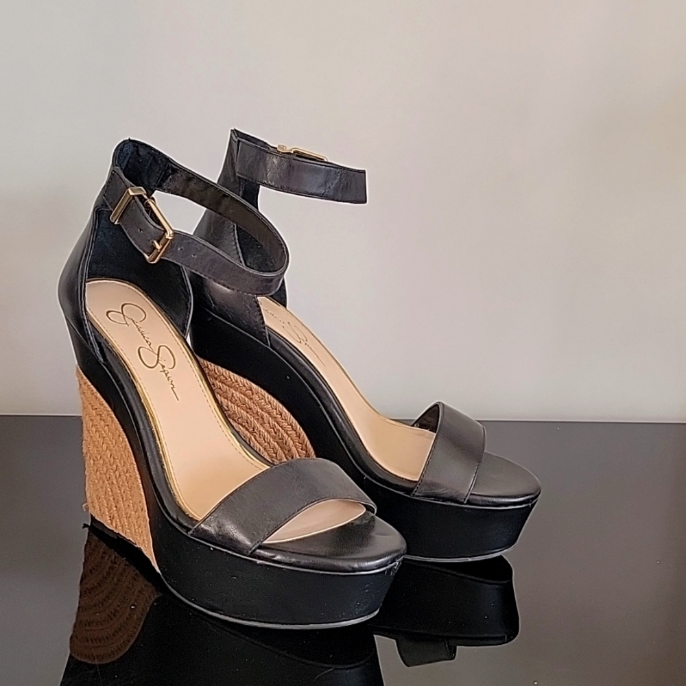 Jessica Simpson Black wedge heels size 8.5 never worn